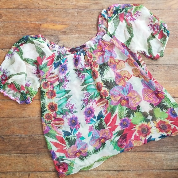 Kaya Di Koko Single sheer floral blouse - Picture 2 of 7